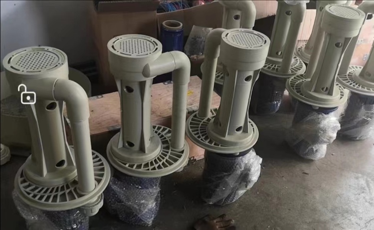 日韩痴汉电车无码AV