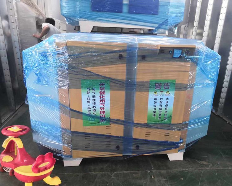 日韩痴汉电车无码AV