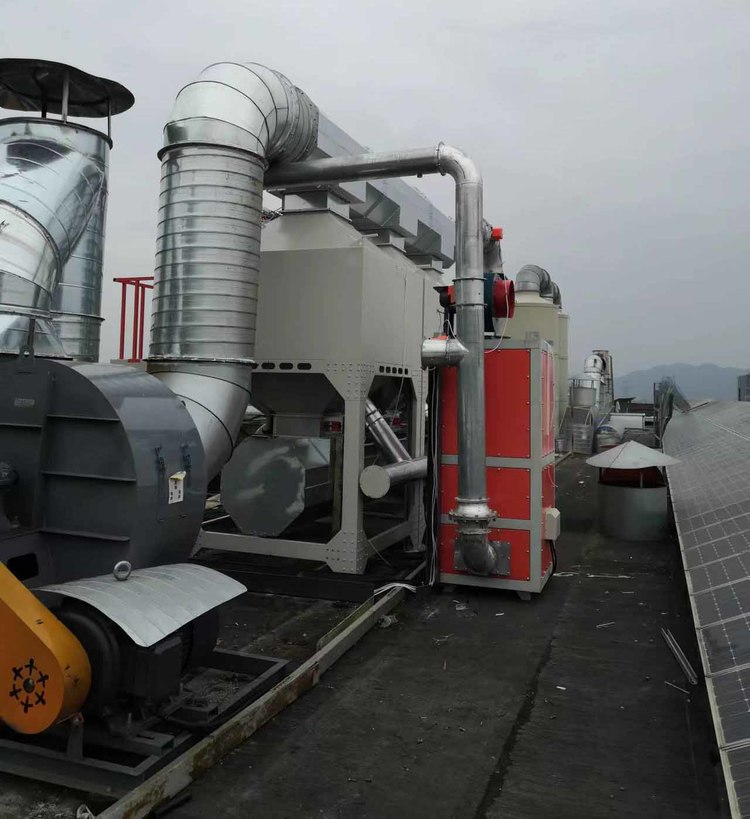 日韩痴汉电车无码AV