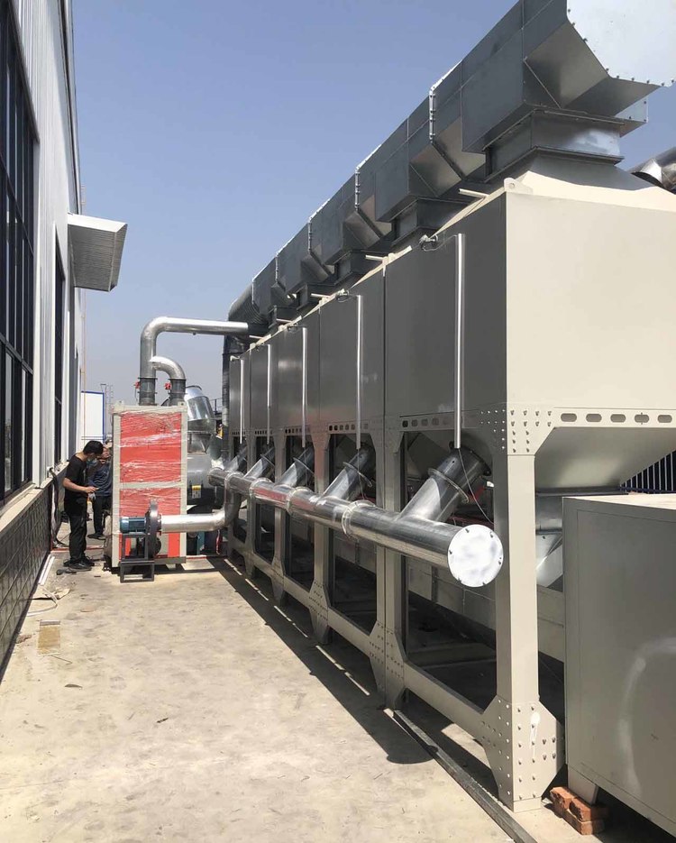 日韩痴汉电车无码AV