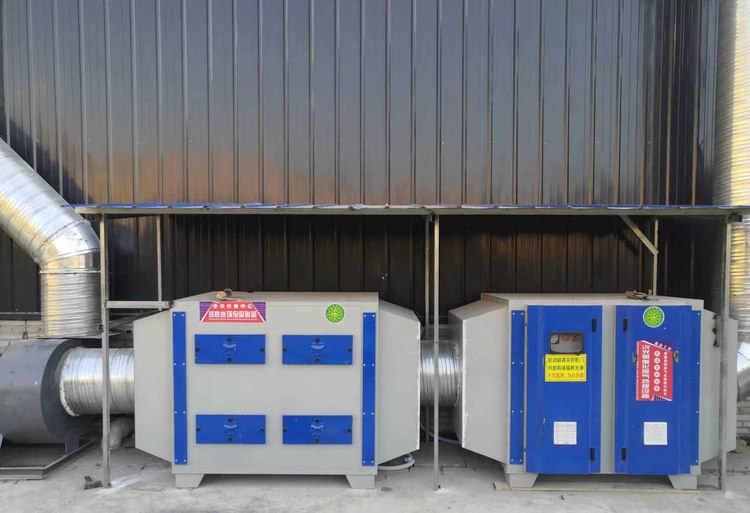 日韩痴汉电车无码AV