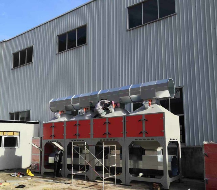 日韩痴汉电车无码AV